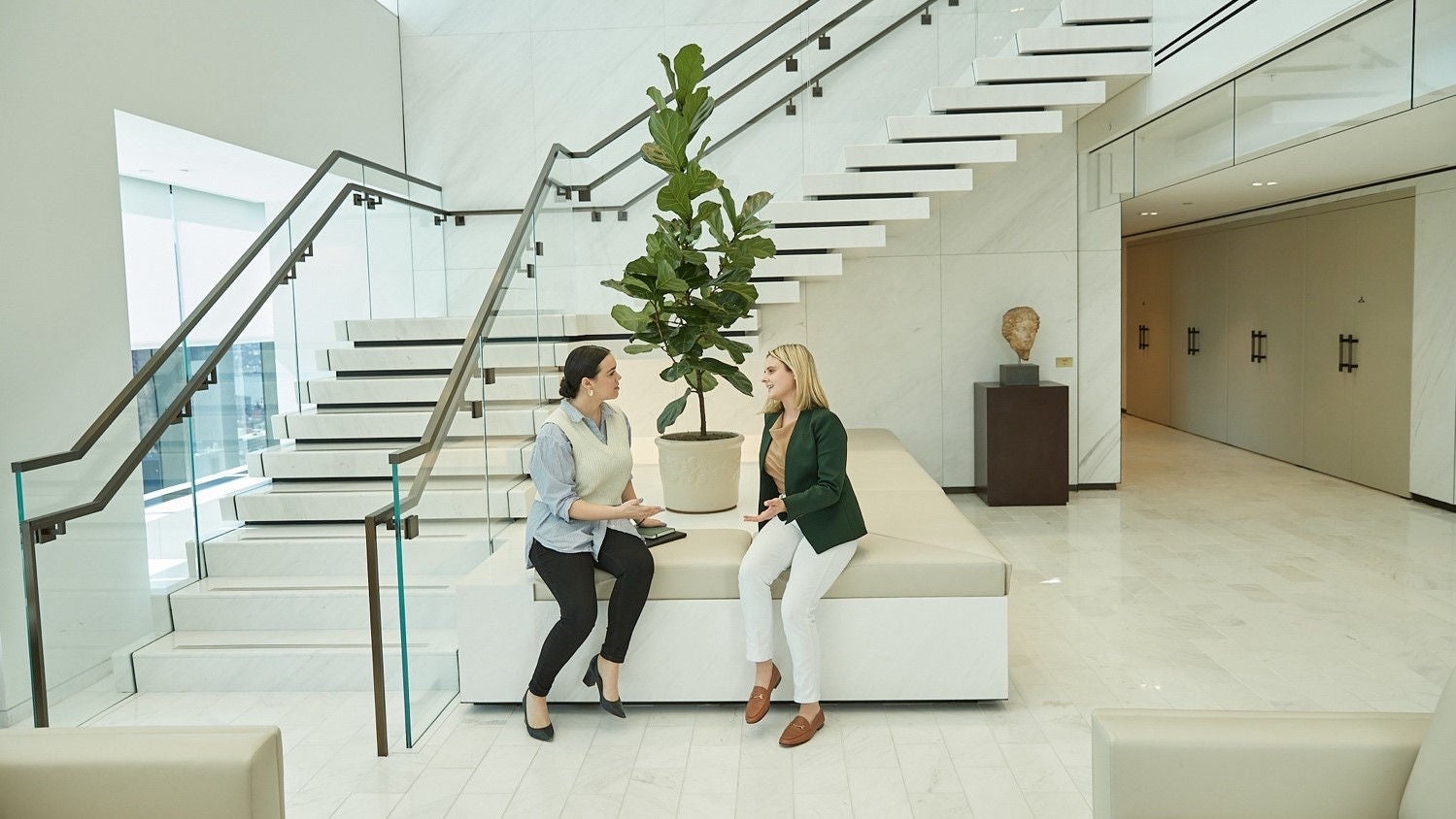 Apollo employees volunteering